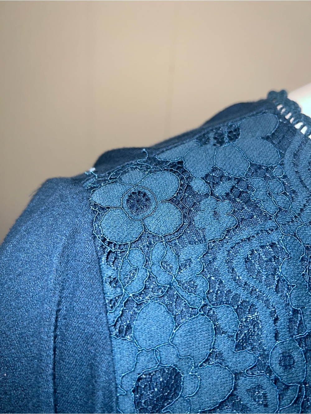 Torrid Teal Crochet Yoke Short Sleeve Blouse - Picture 3 of 9